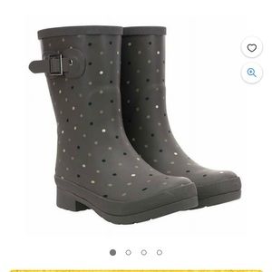 Rain boots